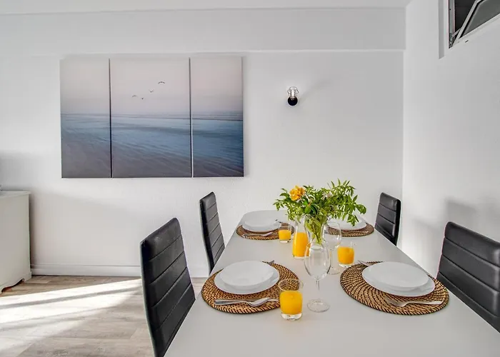 Daire Renovated Oasis Ocean View 1bd Wi-fi 3 Min *