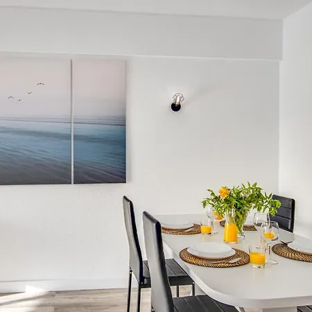 Апартаменты Renovated Oasis Ocean View 1bd Wi-fi 3 Min *